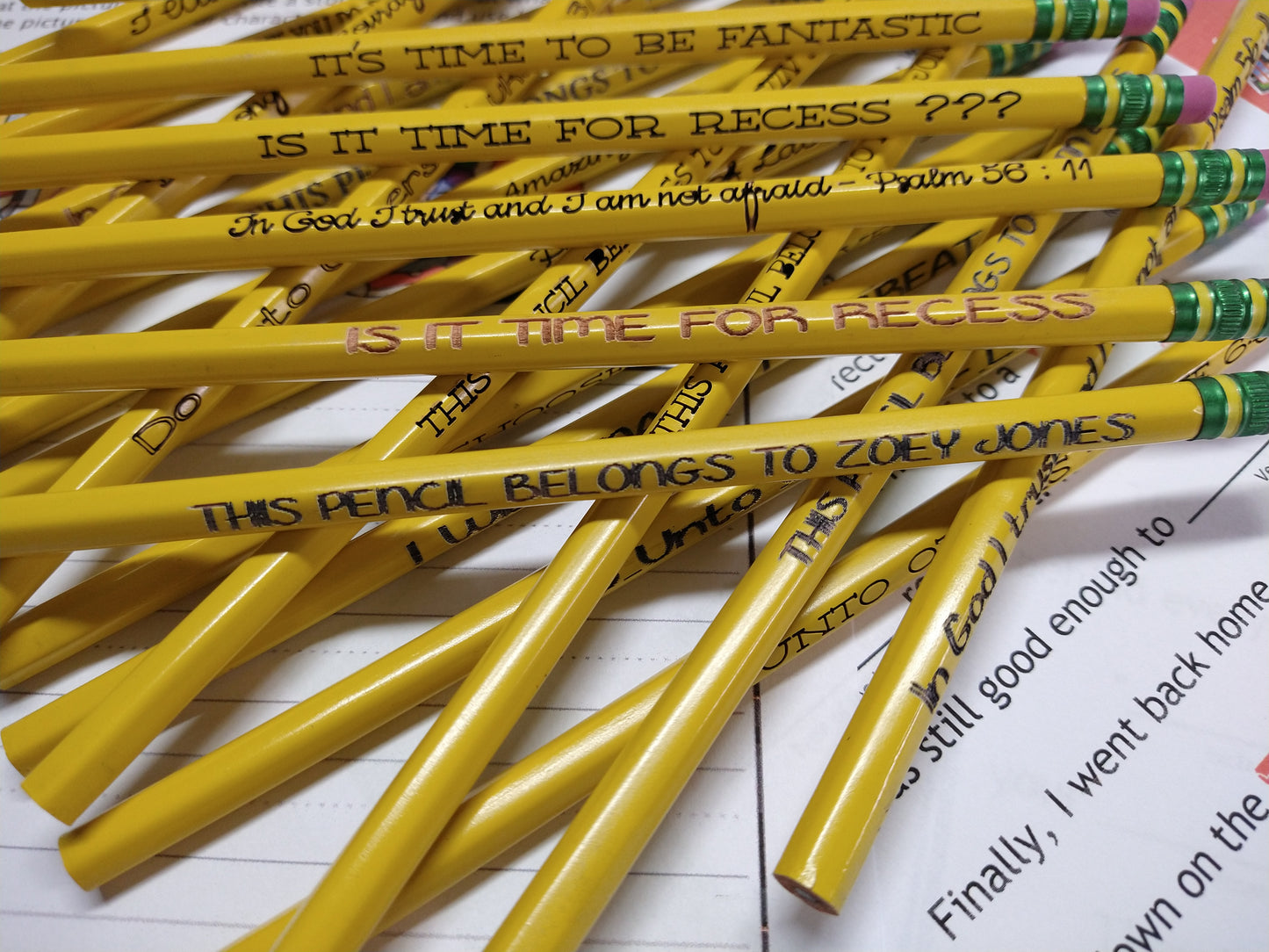 Personalized Ticonderoga #2 Pencils - Easy DIY, Creative DIY Items