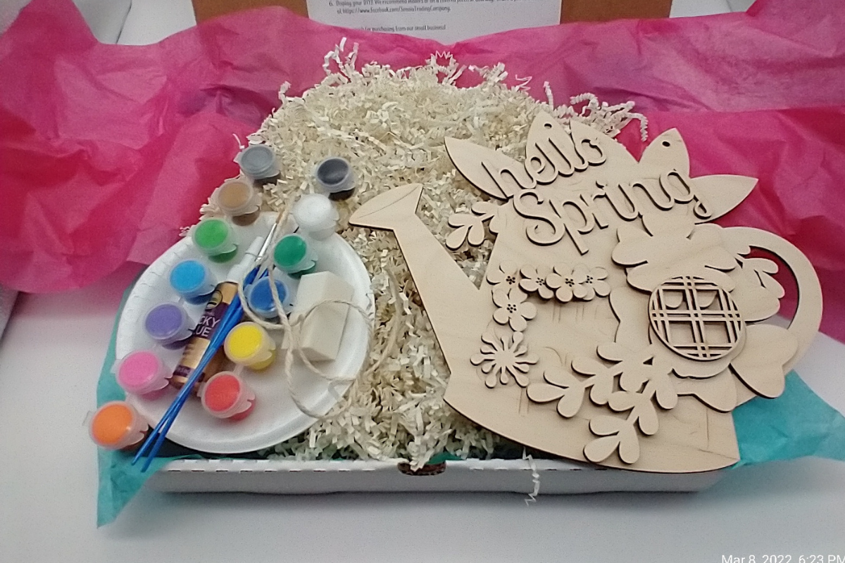 DIY Paintable Crafter Kit