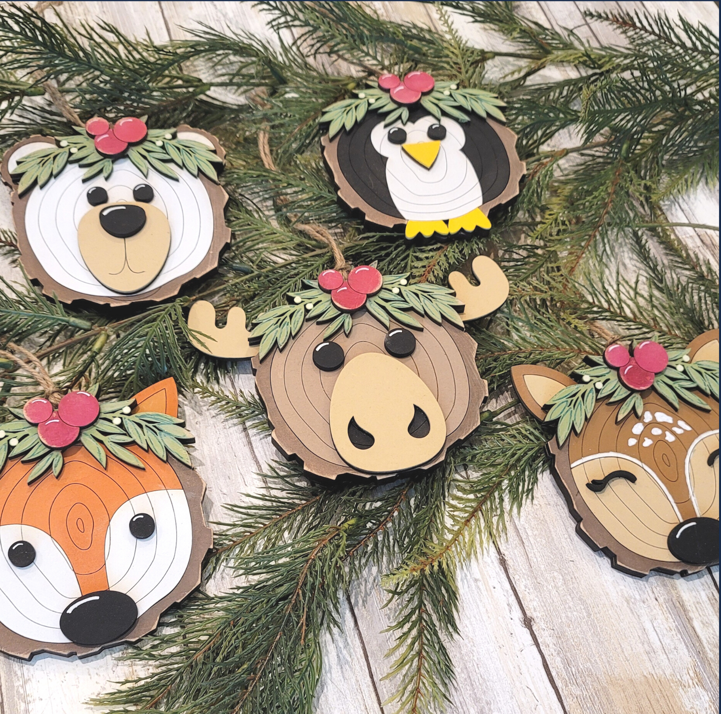 DIY Handcrafted Wood Slice Animal Ornaments - Christmas and Year Round Display