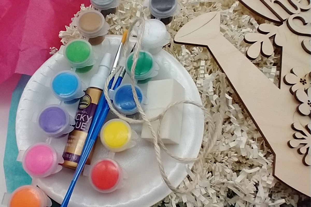 DIY Paintable Crafter Kit